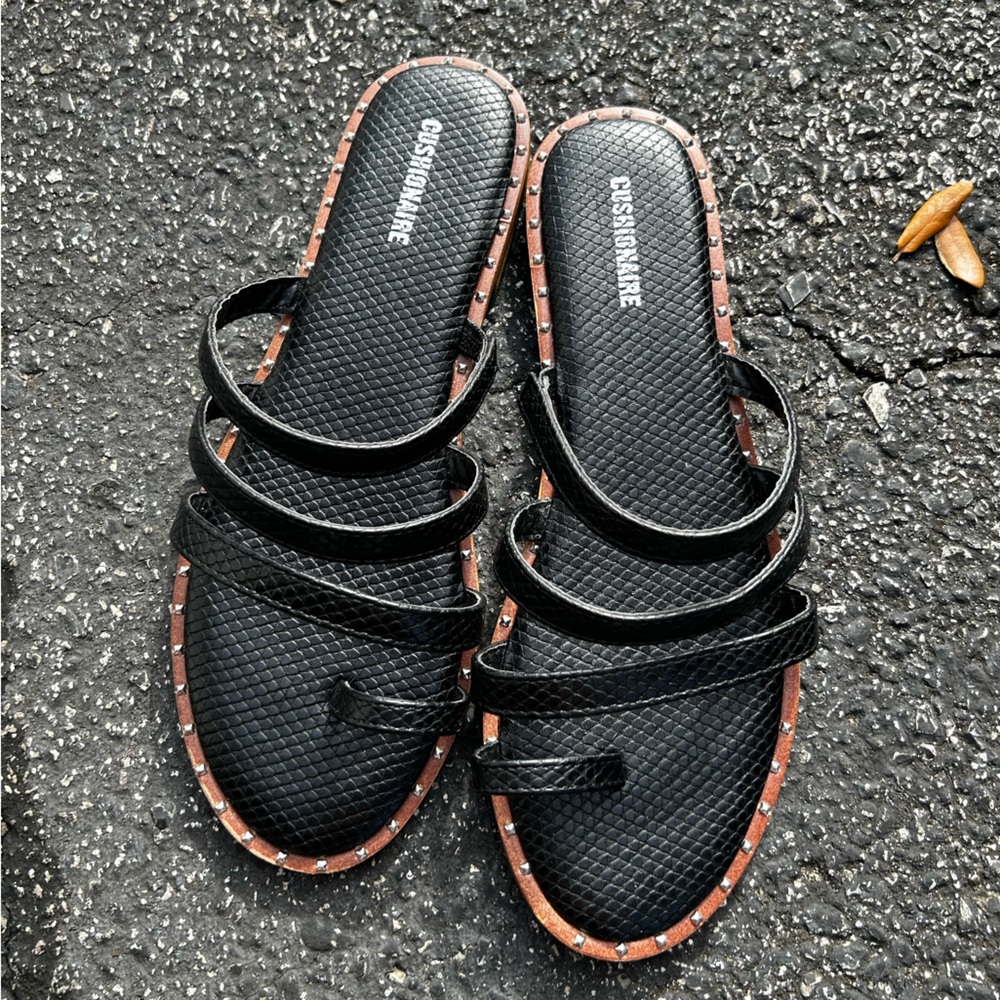 Black strappy sandals